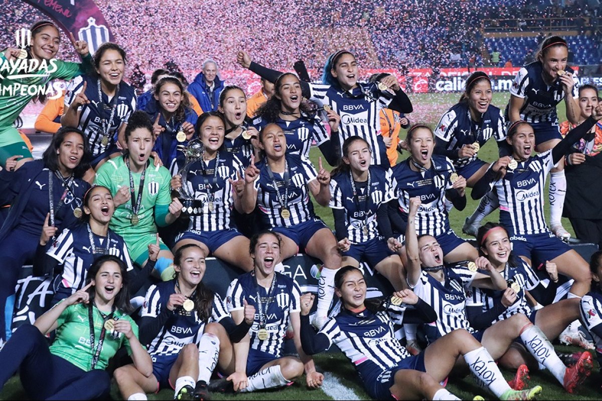 Rayadas Se Coronan Campeonas De La Liga Mx Femenil Copa Telmex Telcel